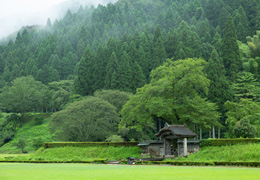 明智光秀ゆかりの地。歴史に想像力を働かせる。