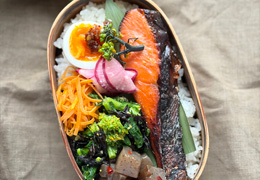 “うち”らしいお弁当。