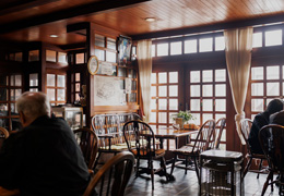 喫茶店の灯を、これからも。